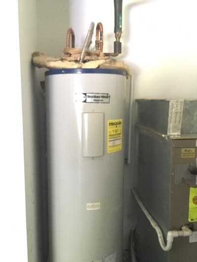 1. Plumbing Plumbing/Water Heater1 Water lines were copper. Drain and waste lines were plastic. 2. Water Heater Condition Heater Type: Electric water heater. 40 gallons 3.