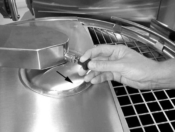 Operation instructions Detaching the lid parts Make sure the kettle is in an upright position. Place the lid on the kettle.