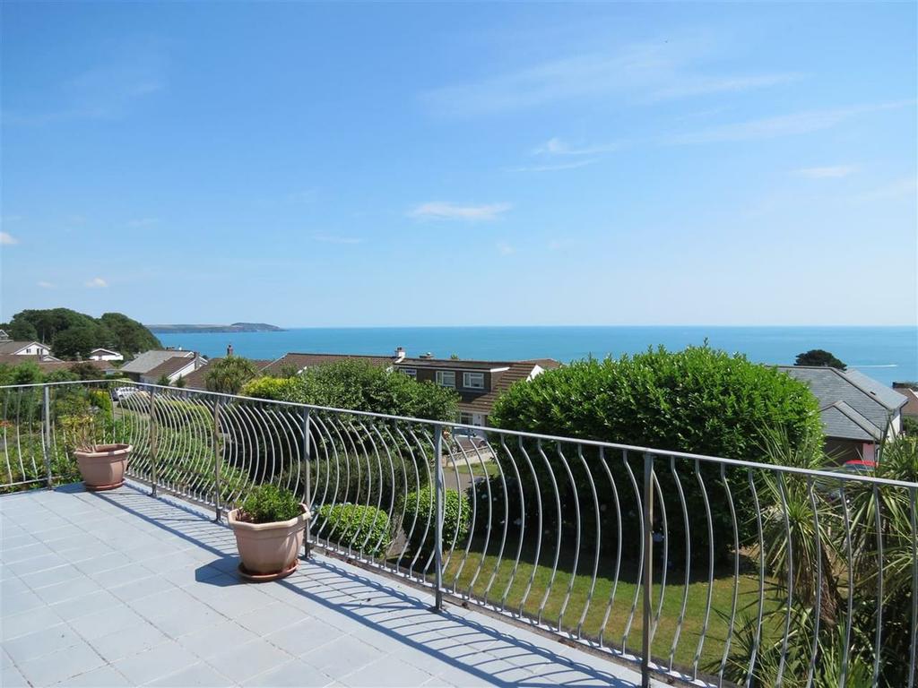 THALASSA, 1 DUPORTH BAY, DUPORTH, PL26 6AG 650,000 OFFERED WITH NO CHAIN.