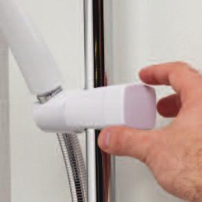 1 To select the desired spray pattern, rotate the shower spray cassette clockwise or