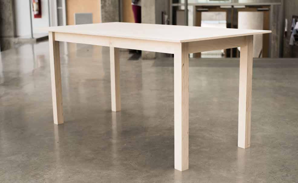The Design To keep the construction easy and quick to build I kept the form of the table very simple, clean