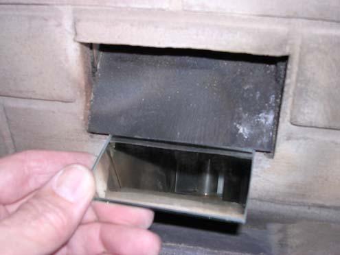 PHOTOEYE (Freestanding and Insert) ENSURE STOVE/INSERT IS COLD BEFORE BEGINNING As a part of normal maintenance, buildup of pellet debris (fines) must be periodically removed from the photoeye filter.