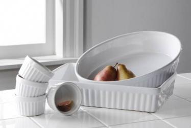 50 Lbs Suggested Retail: $ 8.99 Item# 5223 Oval Open Baker - Large Open dish is 11.0 x 7.0 x 1 7/8. Capacity is 1500ml / 50.7oz / 1.