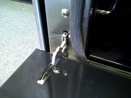 OVEN HINGE MAINTAINCE Occasionally your oven door hinges will require lubrication to ensure long reliable operation.