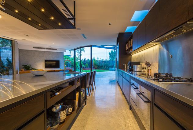 Residential KITCHENS The team at Metro Steel Services have been designing and fabricating stainless