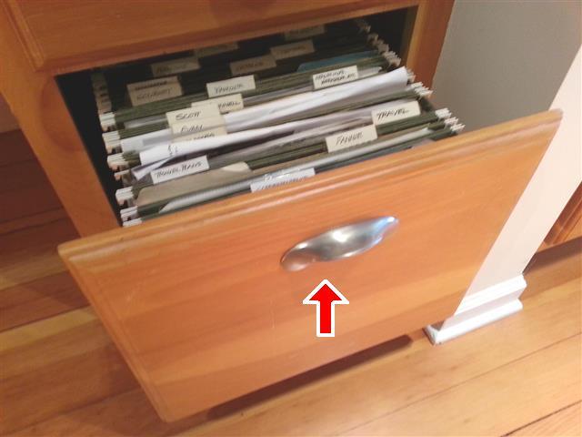 4.4 The hardware is/are loose at the drawer shown in photo.