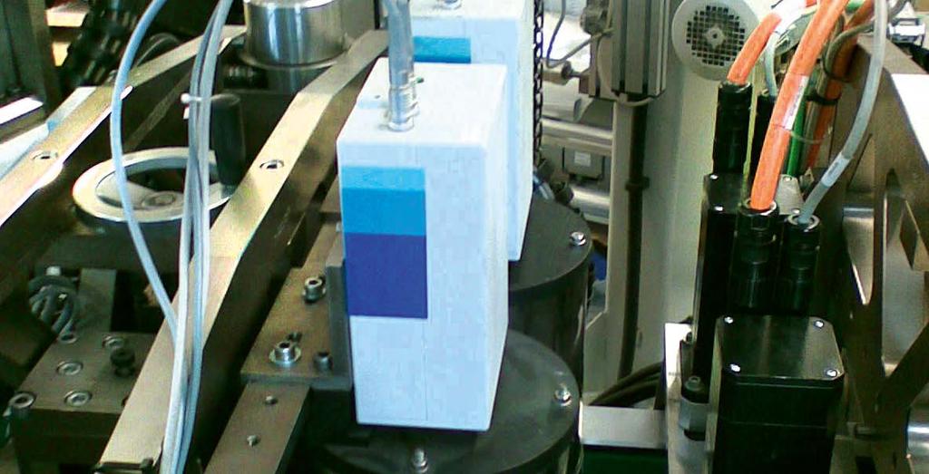 Inline measurement in sync with machine cycles Immediate automatic performance assessment Storage of measurement results