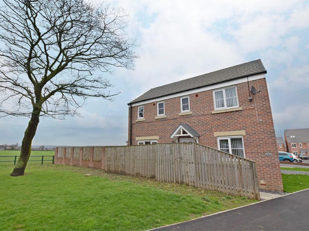 REGENCY ROAD, WATH-UPON-DEARNE, ROTHERHAM, S63 6GF OCCUPYING A PLEASANT POSITION WITH OPEN ASPECT OVER PLAYING FIELDS TO SIDE IS THIS MODERN FAMILY HOME LOCATED IN THIS POPULAR AND HIGHLY COMMUTABLE