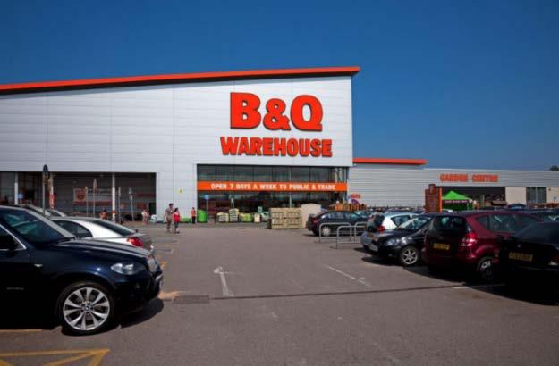 B&Q Trafford Park Manchester In July 2004, B&Q opened their largest new store at Trafford Park Manchester.
