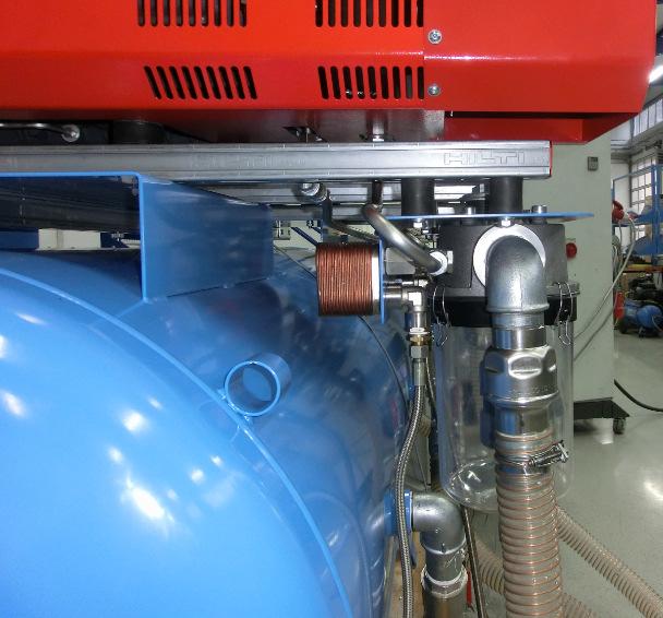 Plastics technology 2 x TOPAS E 301 V oil lubricated rotary vane vacuum pumps, incl.