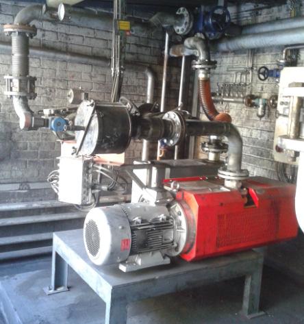 Abrasive dust removal Automated carbon dust extraction Extension of the maintenance rate for the extraction system (vacuum pump und