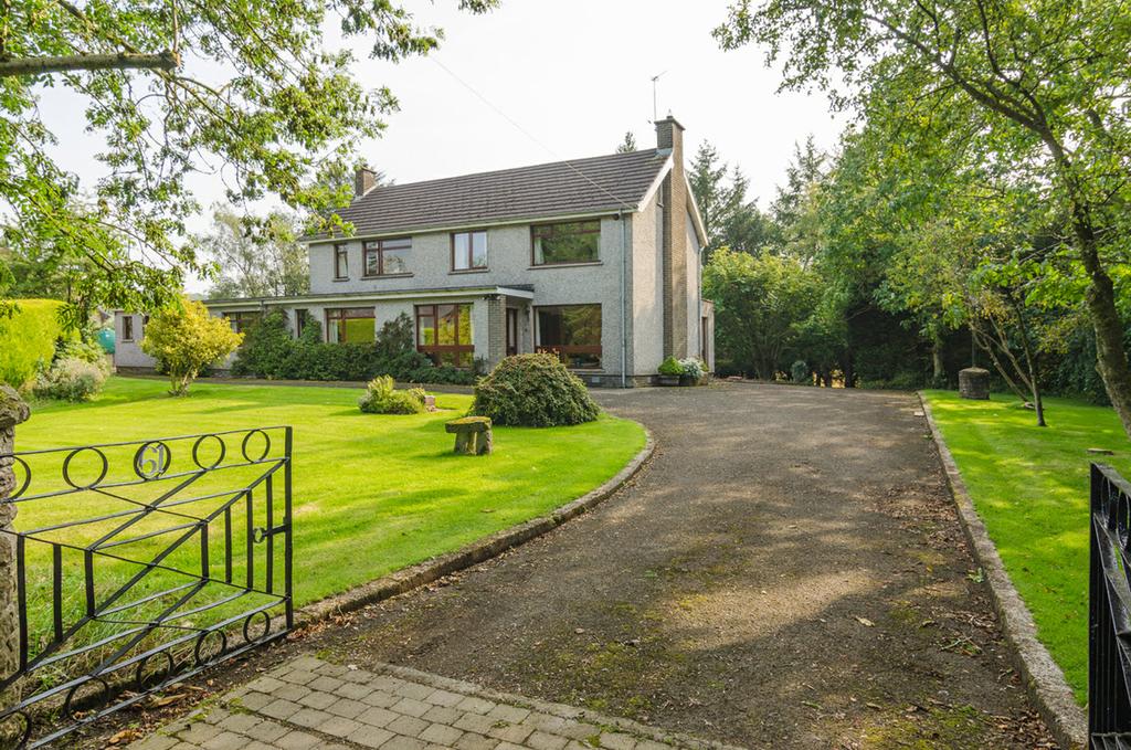 475,000 An exceptional opportunity to purchase a detached family home (requiring modernisation) in approximately one acre of gardens with an adjoining 150 year old cottage