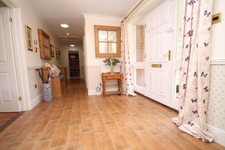 Lyndwood Elms Road Stoneygate Borders Leicester LE2 3JD Gas Central Heating, Double Glazing Open Storm Porch, Attractive Entrance Hall,WC Sitting Room, Dining Room/Bedroom, Study/Bedroom Open Plan
