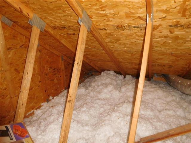 The home inspector shall describe: Insulation in unfinished spaces; and Absence of insulation in unfinished space at conditioned surfaces.