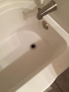 6. Tub Tub and shower were in good condition overall. Stopper is missing. 7.
