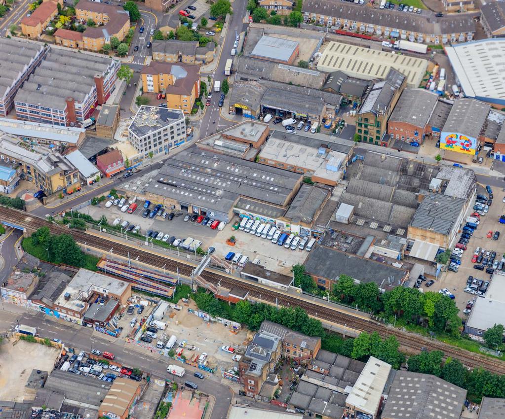 DESCRIPTION The site extends to approximately 0.25 hectares (0.62 acres) and is bounded by Wallis Road to the south, Berkshire Road to the west, and by a warehouse building to the north.