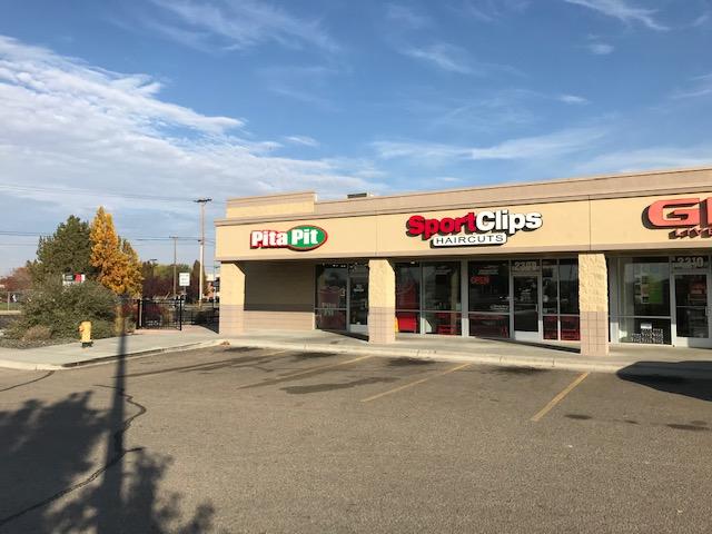 MICHENER INVESTMENTS LLP COMMERCIAL REAL ESTATE Nampa Restaurant Space For Lease Location: 2306 12th Ave Road, Nampa, ID 83686 (Corner of Greenhurst