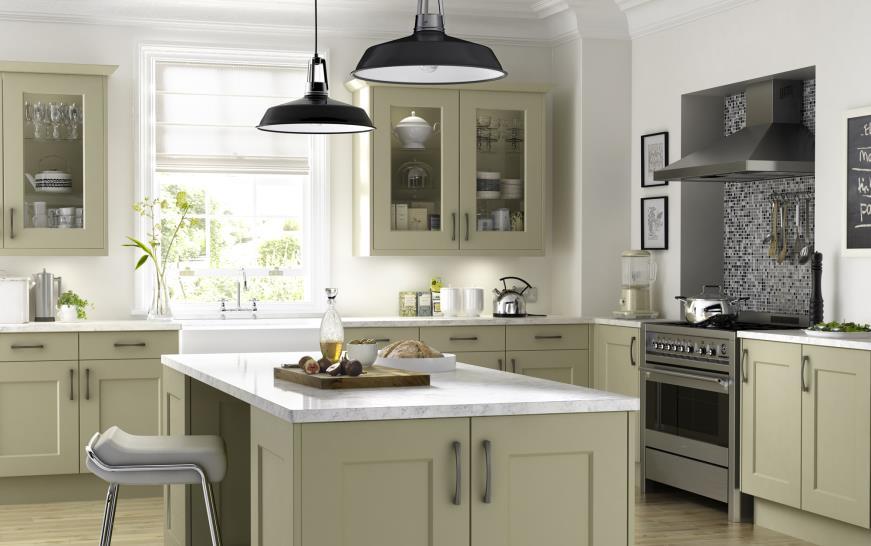 In the past year, 87 percent of homeowners decided to change their kitchen decor style, with transitional (25 percent) and contemporary (17 percent) styles leading in popularity among suburban and