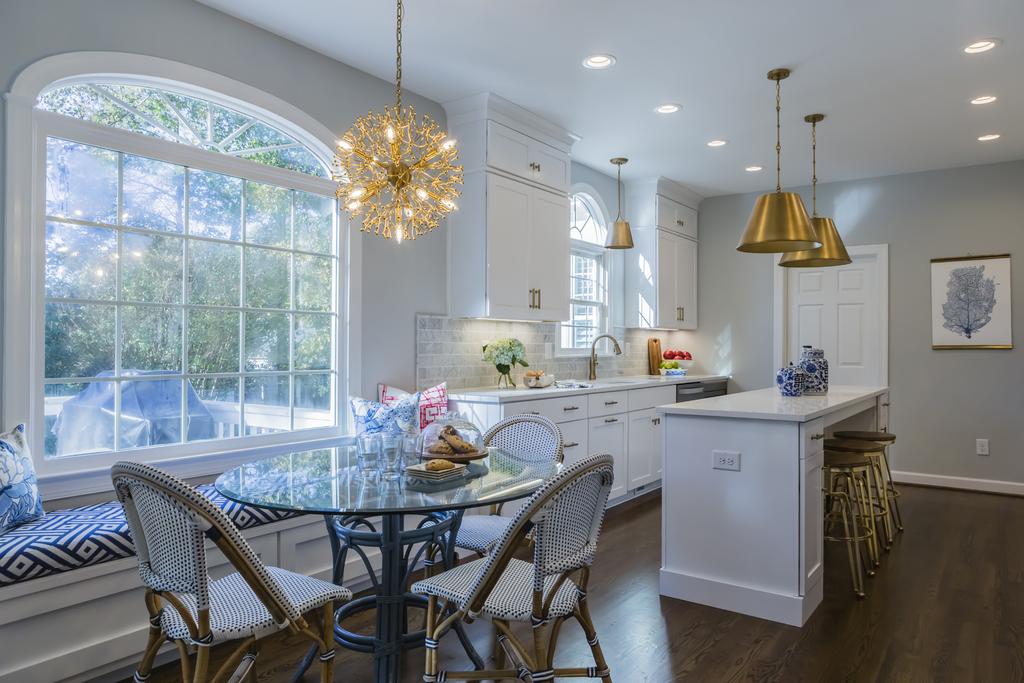 KITCHEN General Contractor: 2SL Design Build Collaborative Cabinetry: 1st Choice Cabinetry; Bella Door in White Backsplash: Mosaic Home Interiors; 3x6 New Carrara Polished Italian Marble