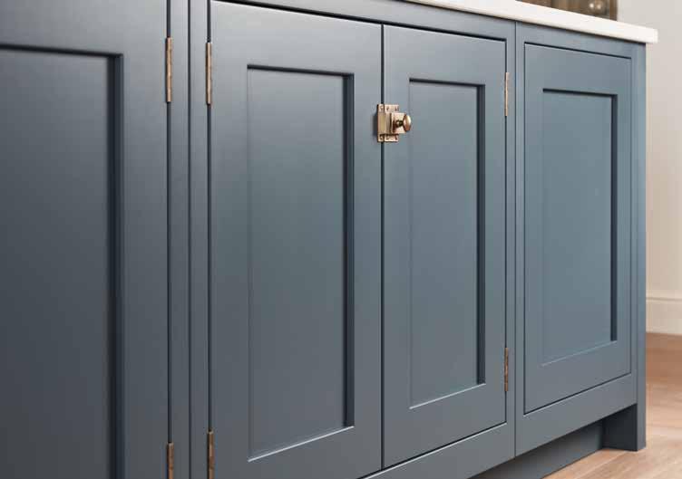 1909 DOOR STYLES Whilst each 1909 door style is different, presenting a wealth of design possibilities, there are intrinsic parallels which run throughout: quality, meticulous attention to detail and
