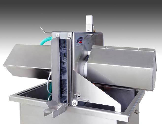 brush for efficient cheese board washing Rotating brushes for cheese board long side narrow edges Machine components in stainless steel (St. 1.