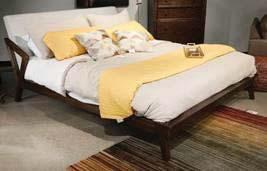 King Panel Bed (82/97) Cal King Panel Bed (82/94) Queen Panel Bed (81/96) B513 Kisper (Signature Design) High style contemporary group with a flair for modern minimalism Made with acacia solids and