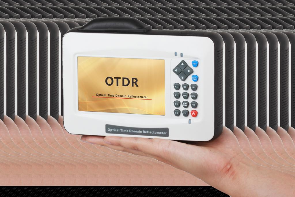 Easy testing with FHO000 series OTDR With its lightweight design and user friendly dimensions, MINIOTDR is perfect for the outside plant environment and can easily managed with one hand.