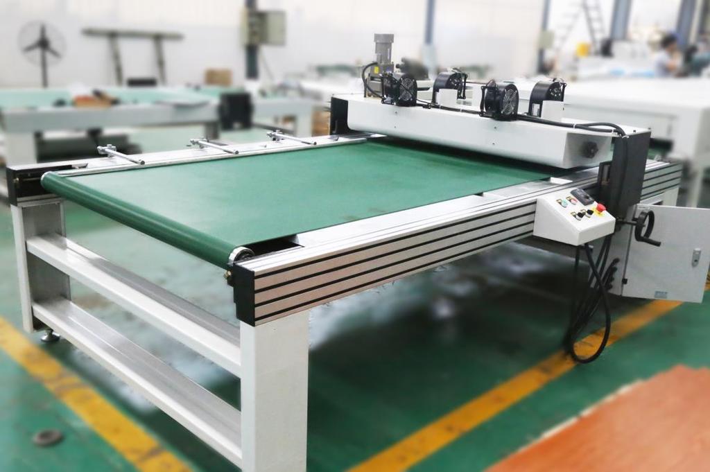 Power Frame and brace material Conveying roller material Conveying belt thickness Supporting panel material and thickness Chain wheel Conveying motor Speed control Dust cleaning wall panel material