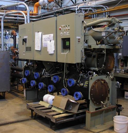 Experiences With a Water-Cooled Chiller 230 RT (800 kw) Duplex Circuits Observations Measured performance matched thermodynamic predictions quite closely.